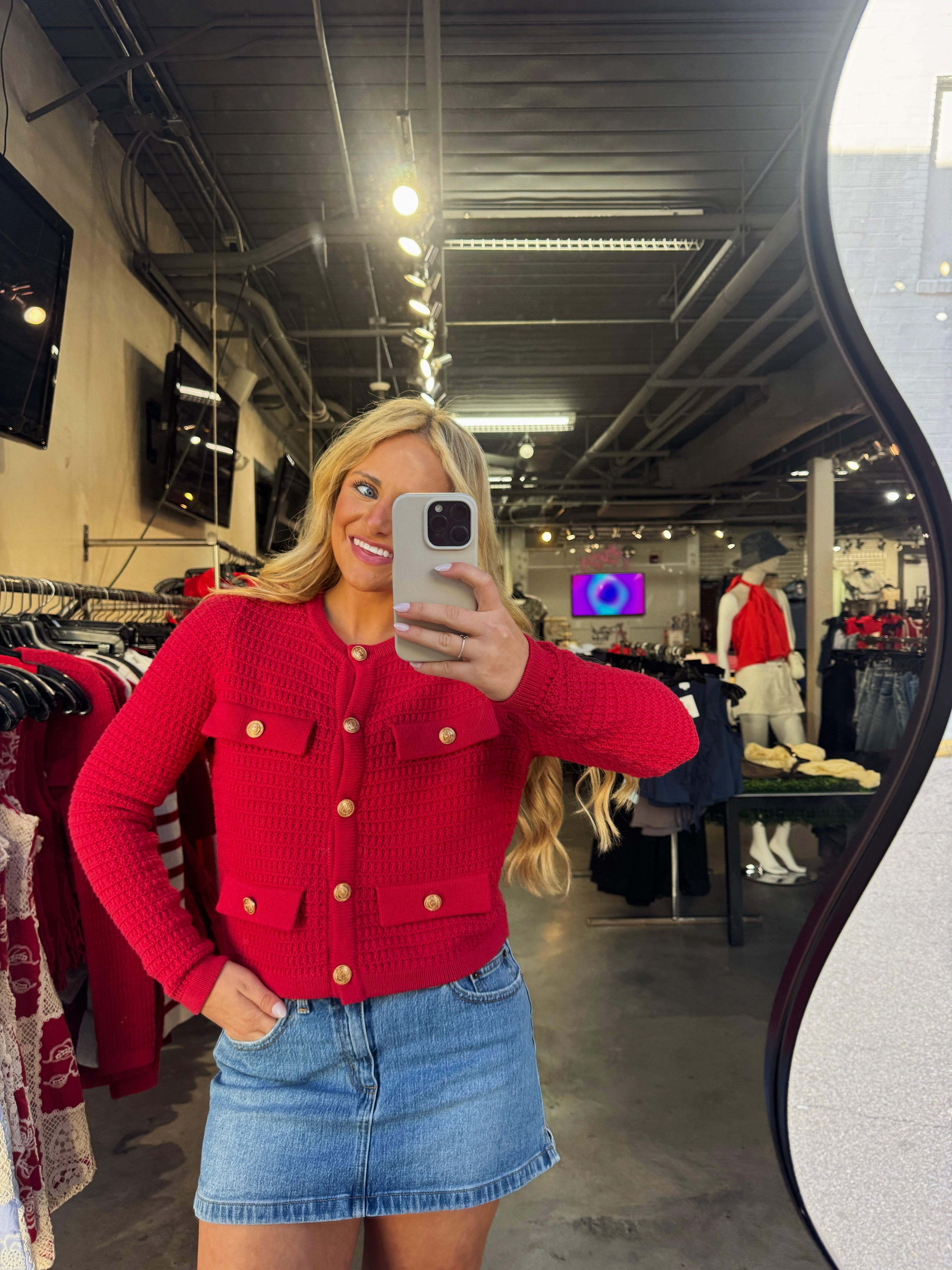 LUSH EDIT SWEATER