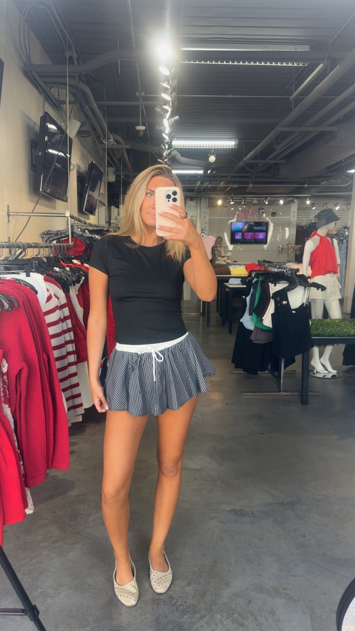 TWIRL AND GO MINI SKIRT