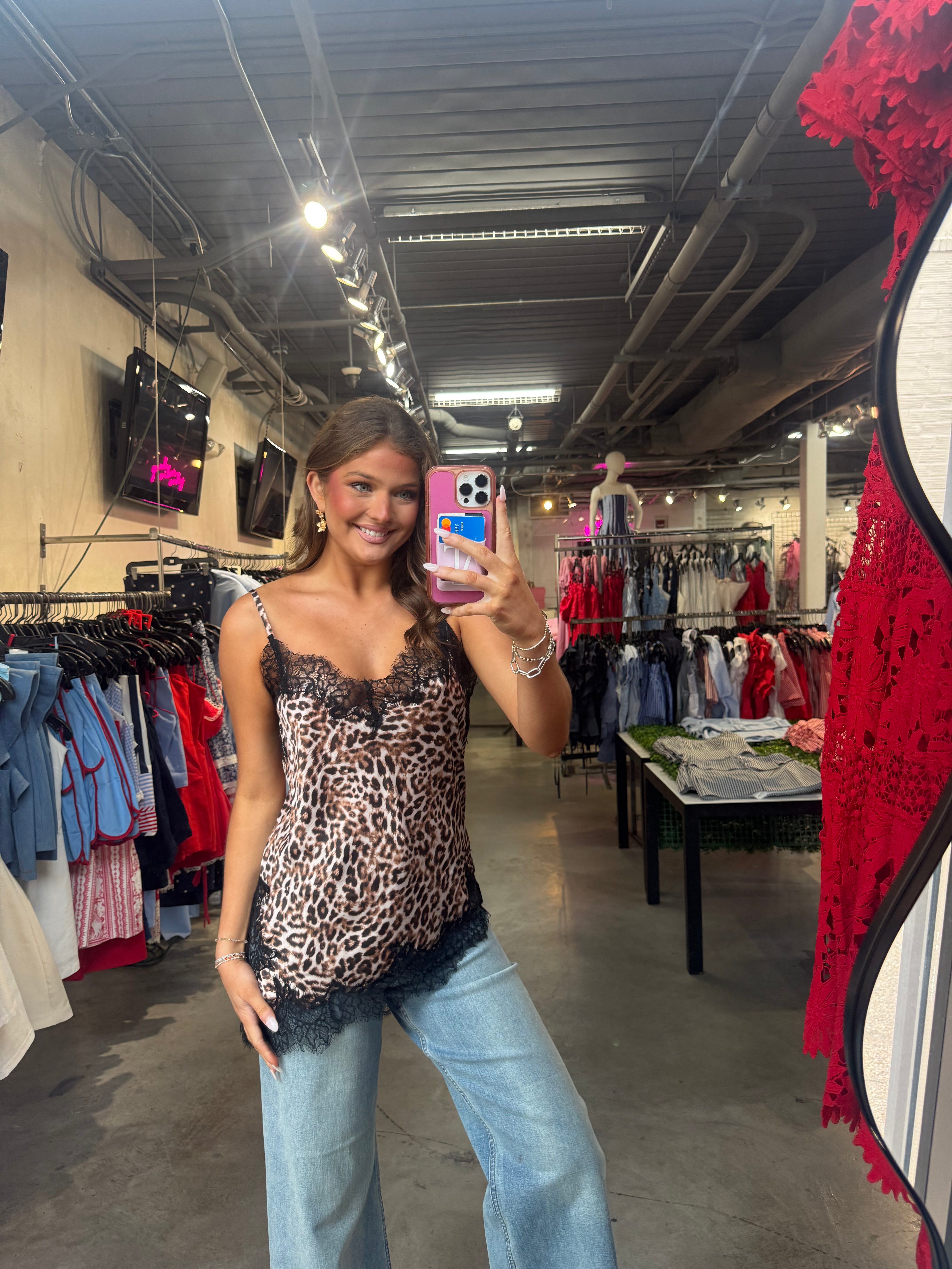 AMARIS TOP