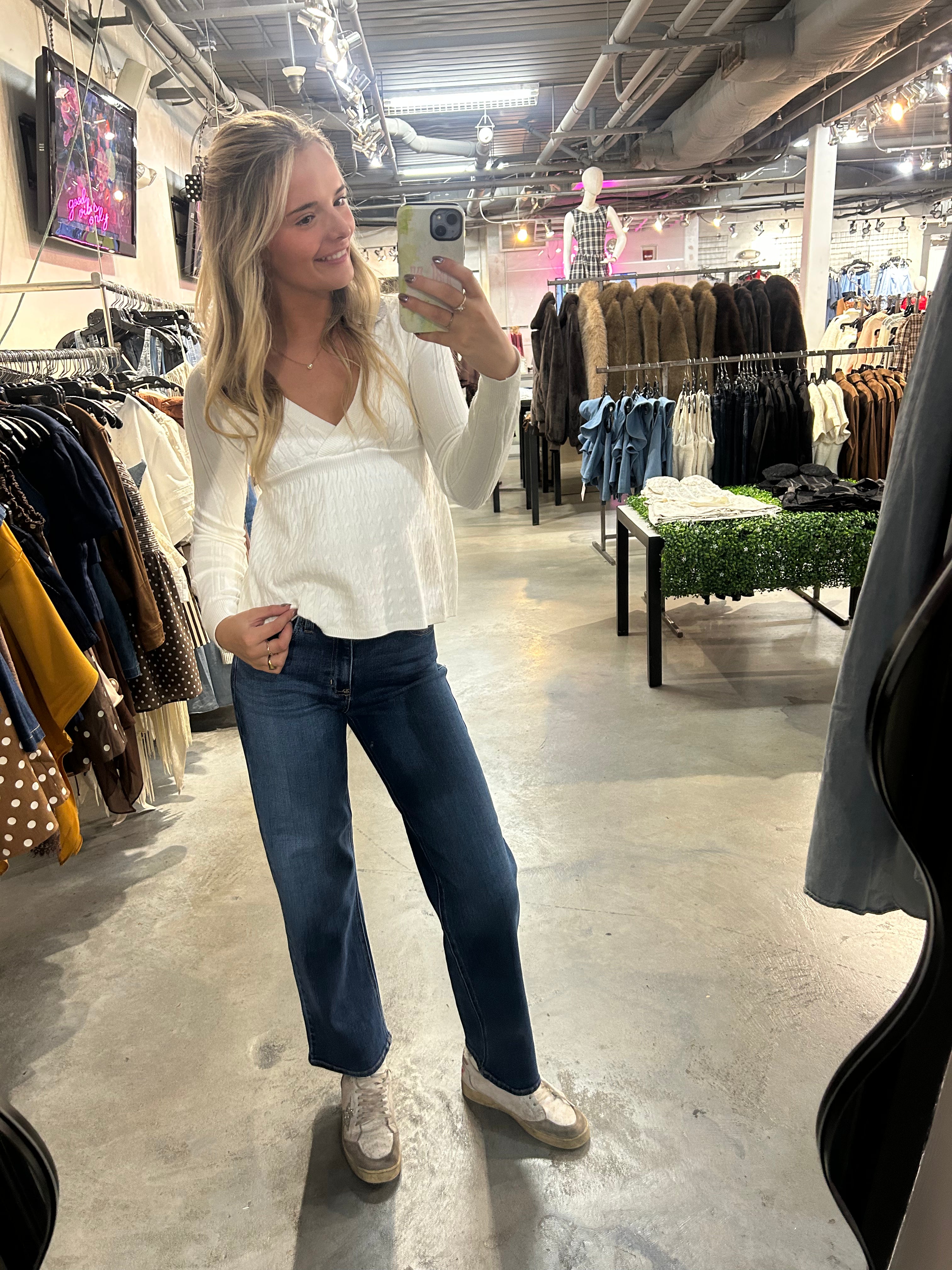 NIKKI MID RISE JEANS